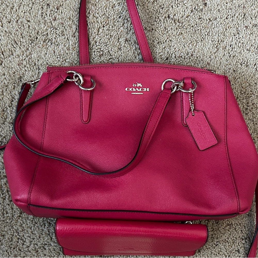 Coach Fuchsia Leather Shoulder Bag with Matching Wallet